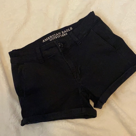 American Eagle Outfitters Pants - American Eagle twill midi short